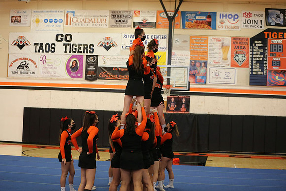 DN4R8527