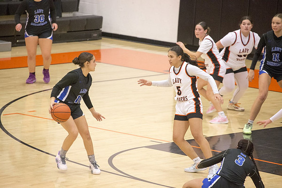 DN4R6195